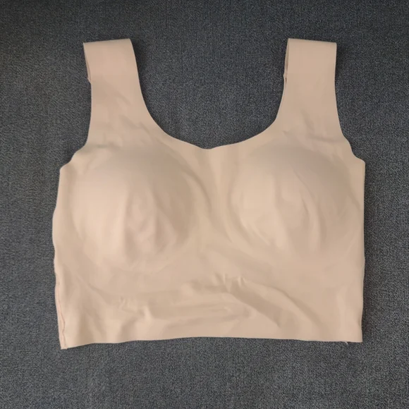 True Scoop Neck Bralette - Picture 2 of 4